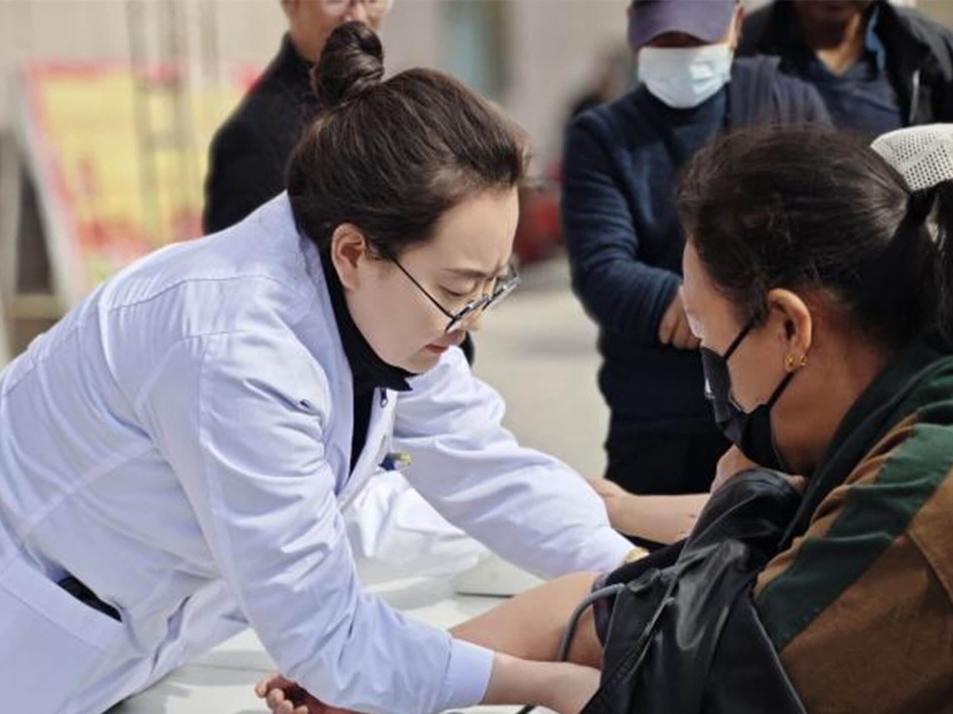 心系公益 生生不息 | 以愛(ài)為名，他們是健康路上最溫暖的“追鋒者”